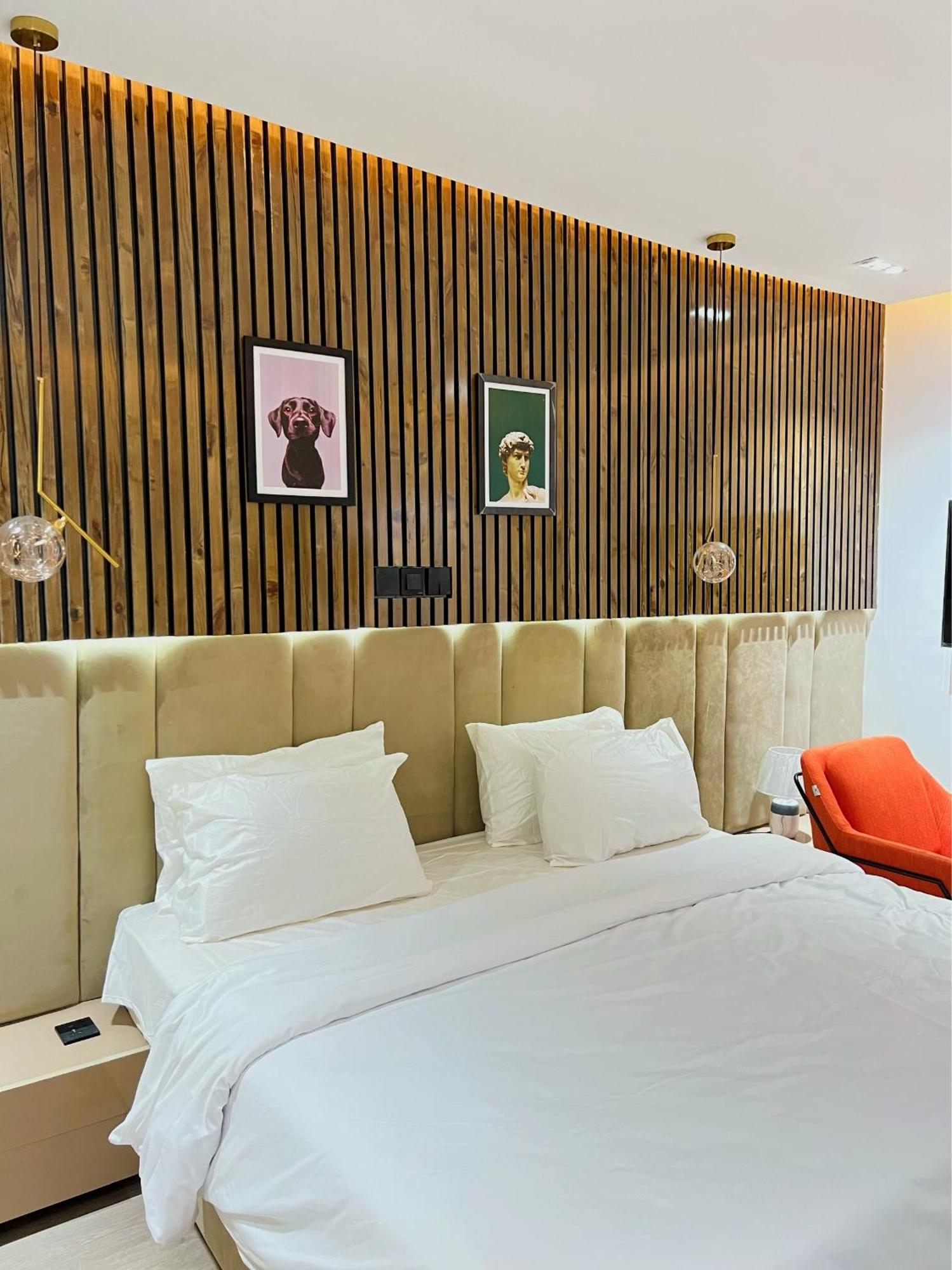 Austra Hotels And Apartments Maitama Αμπούζα Εξωτερικό φωτογραφία