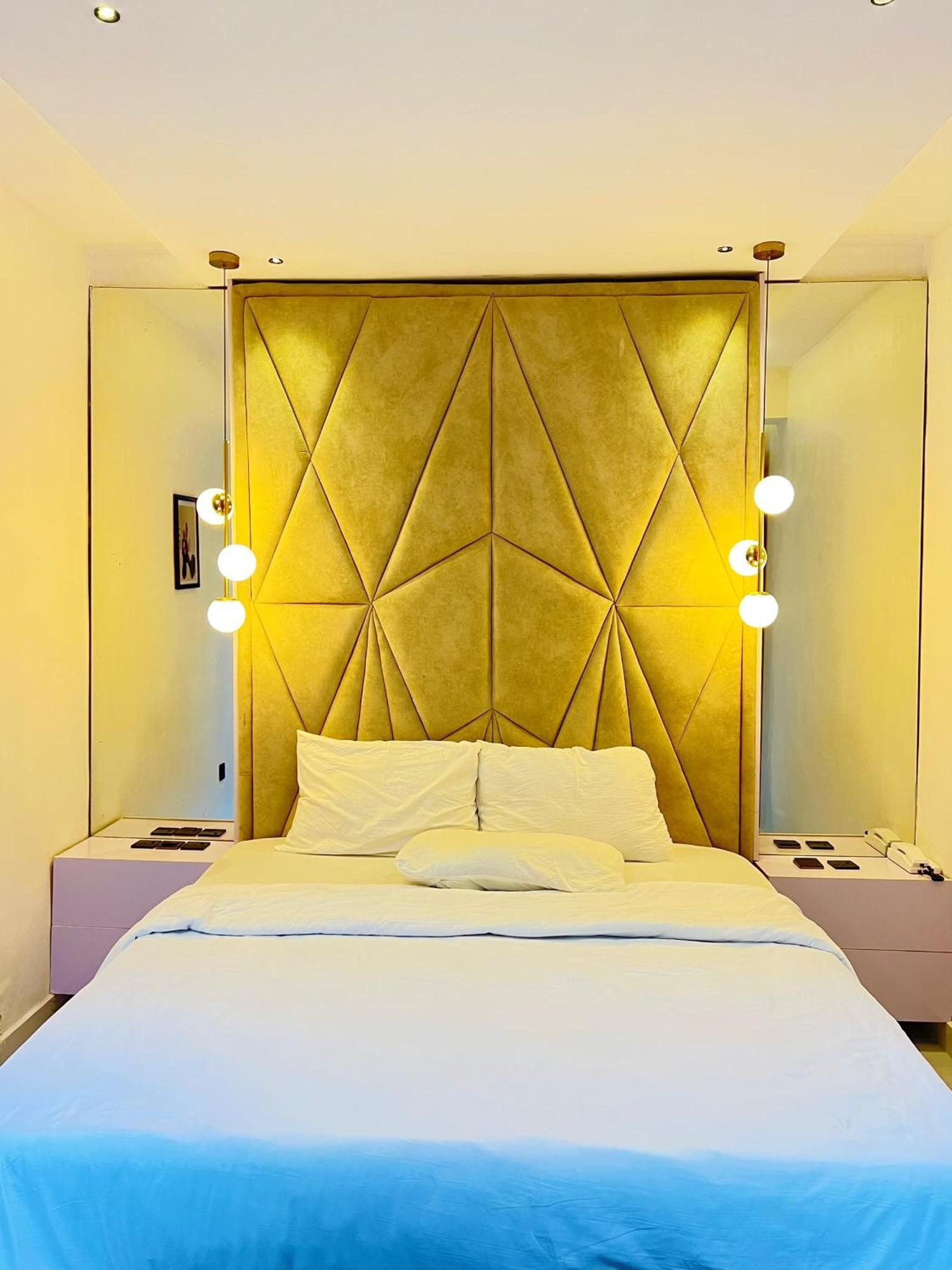 Austra Hotels And Apartments Maitama Αμπούζα Εξωτερικό φωτογραφία
