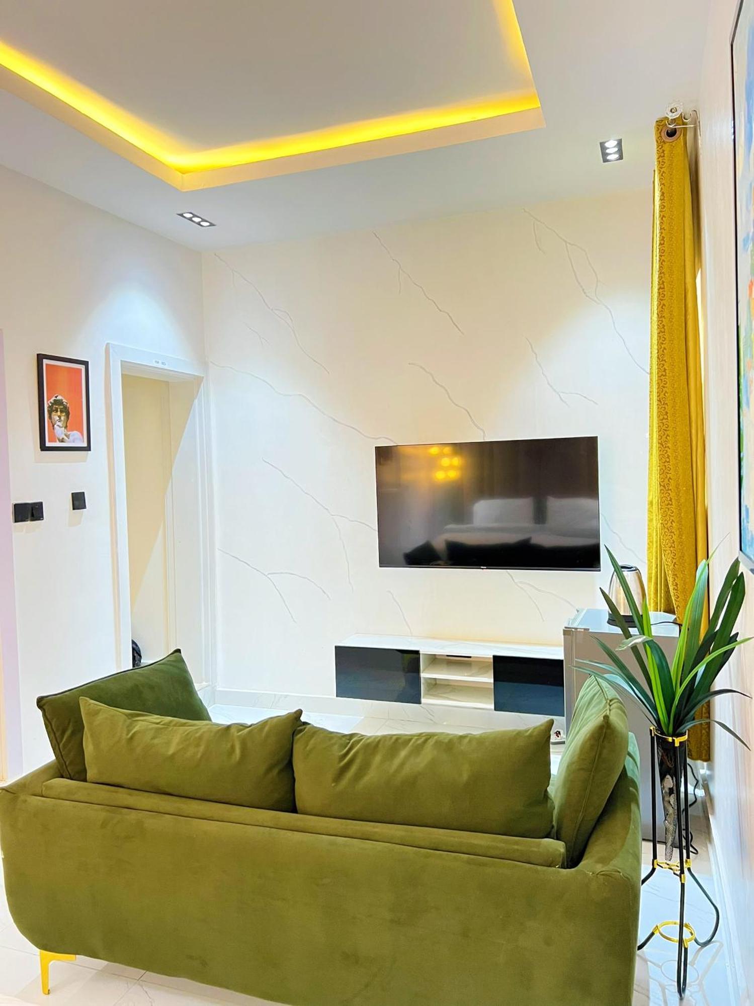 Austra Hotels And Apartments Maitama Αμπούζα Εξωτερικό φωτογραφία