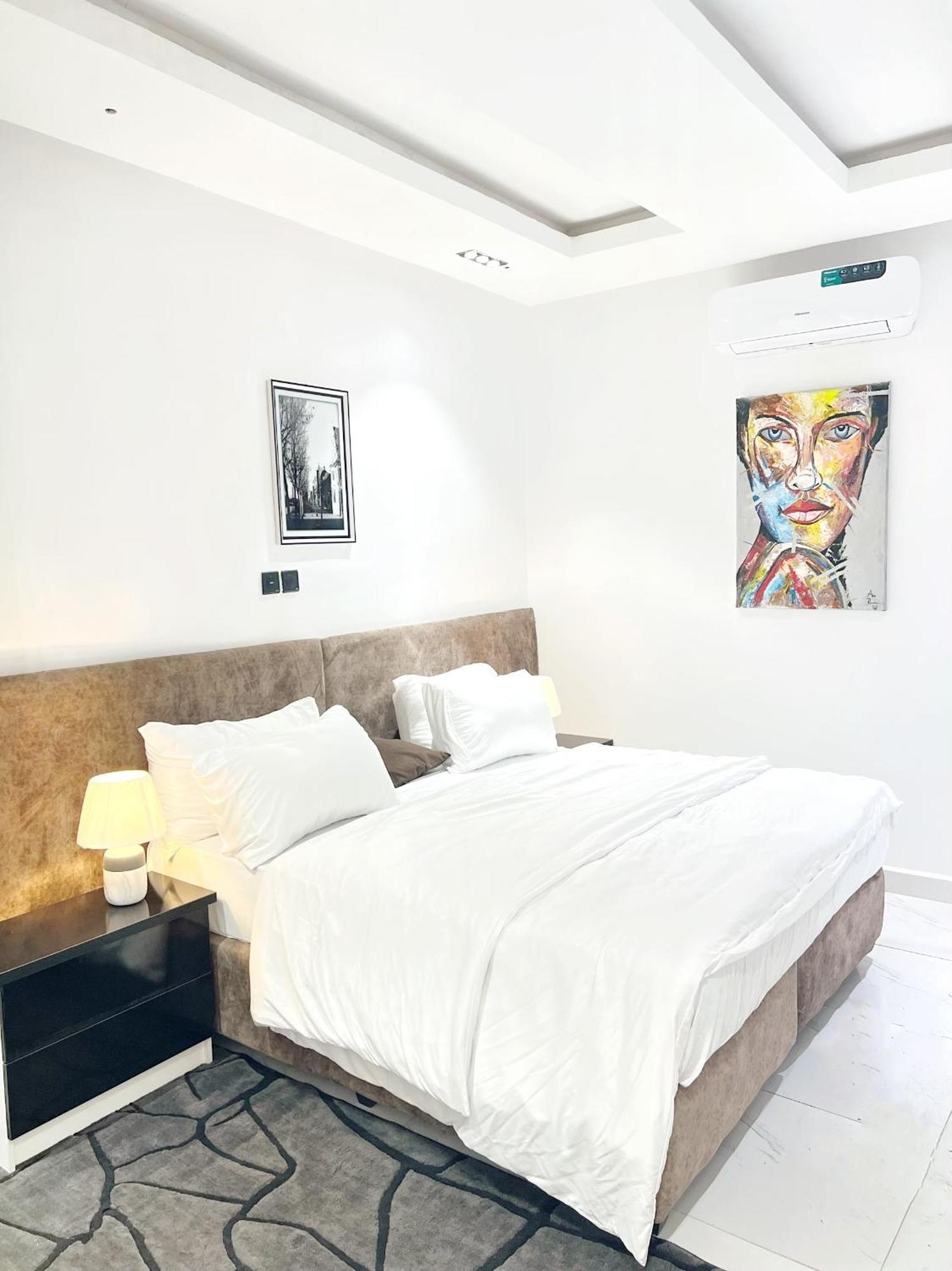 Austra Hotels And Apartments Maitama Αμπούζα Εξωτερικό φωτογραφία
