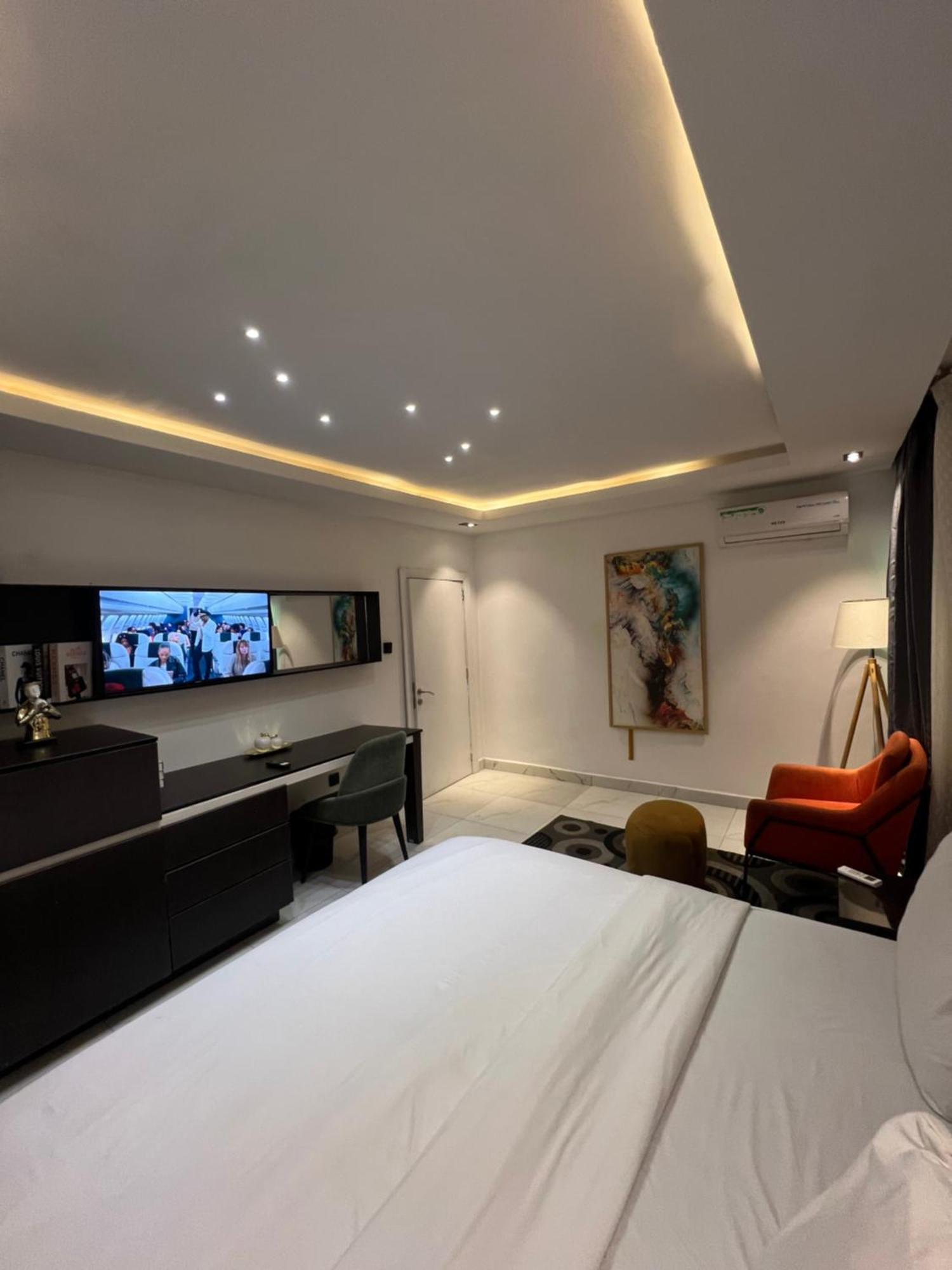 Austra Hotels And Apartments Maitama Αμπούζα Εξωτερικό φωτογραφία