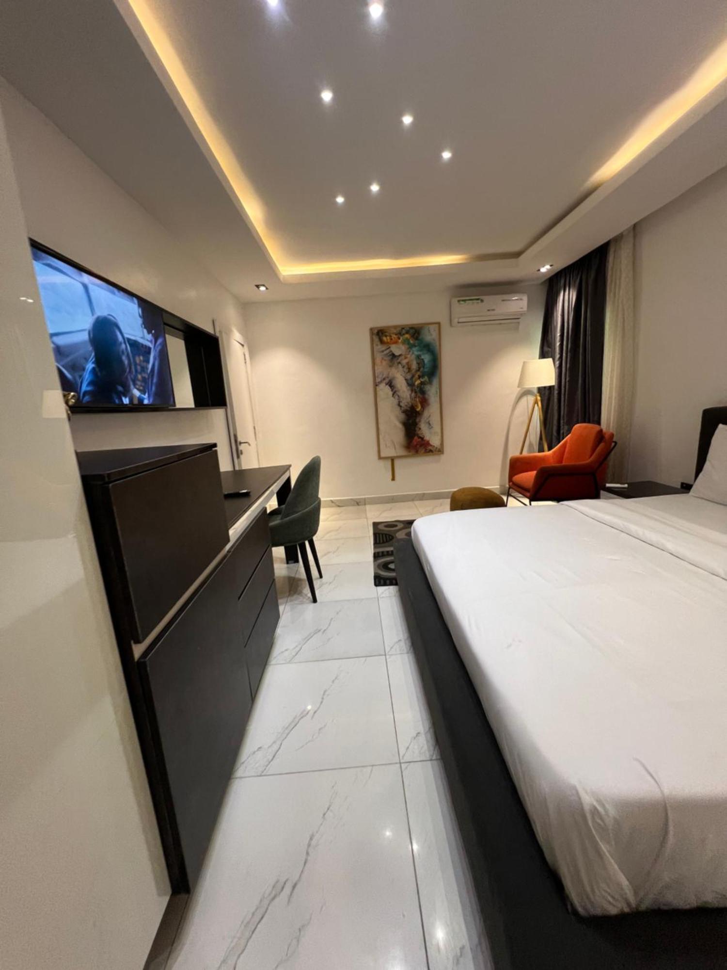 Austra Hotels And Apartments Maitama Αμπούζα Εξωτερικό φωτογραφία