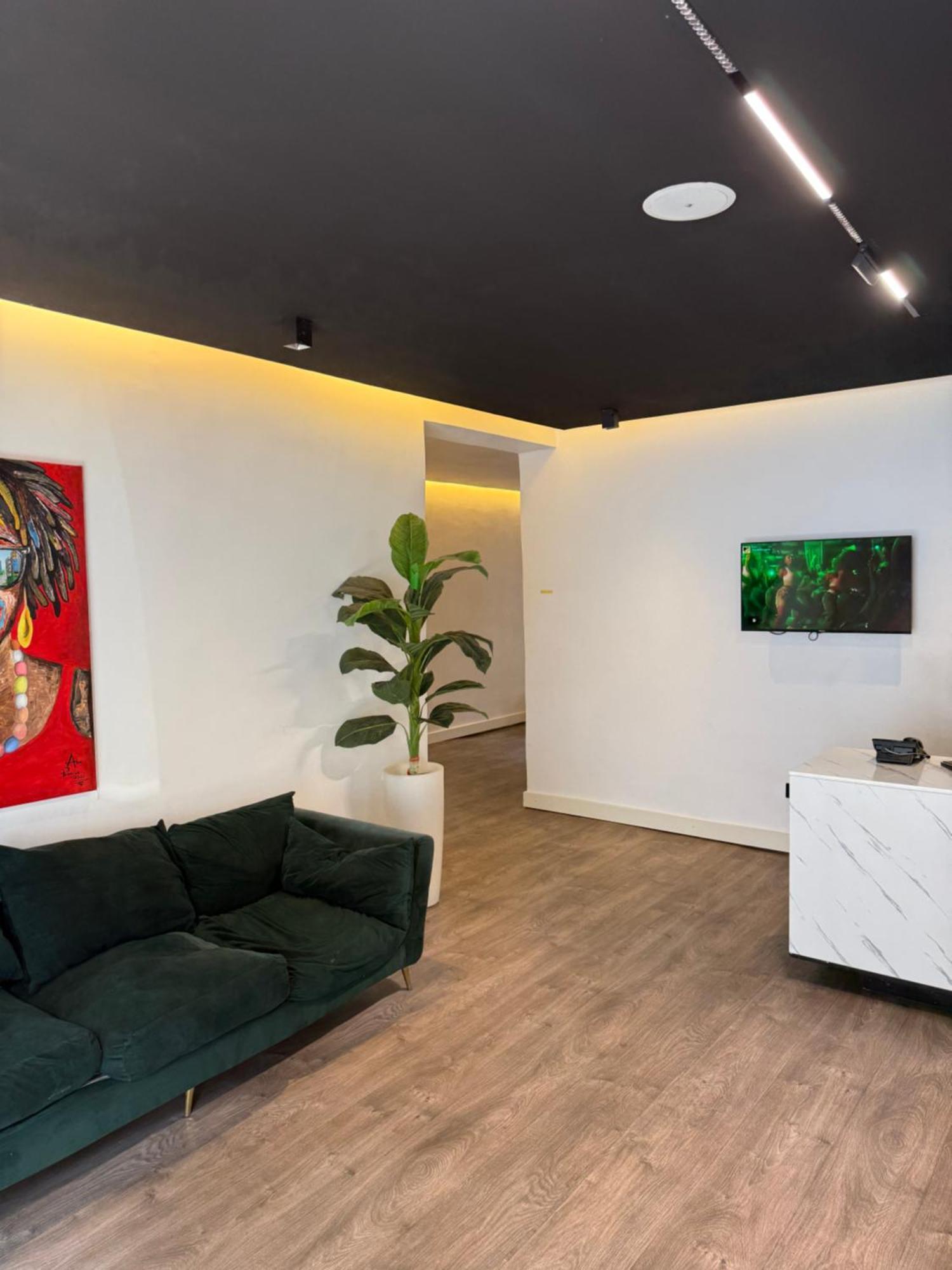 Austra Hotels And Apartments Maitama Αμπούζα Εξωτερικό φωτογραφία